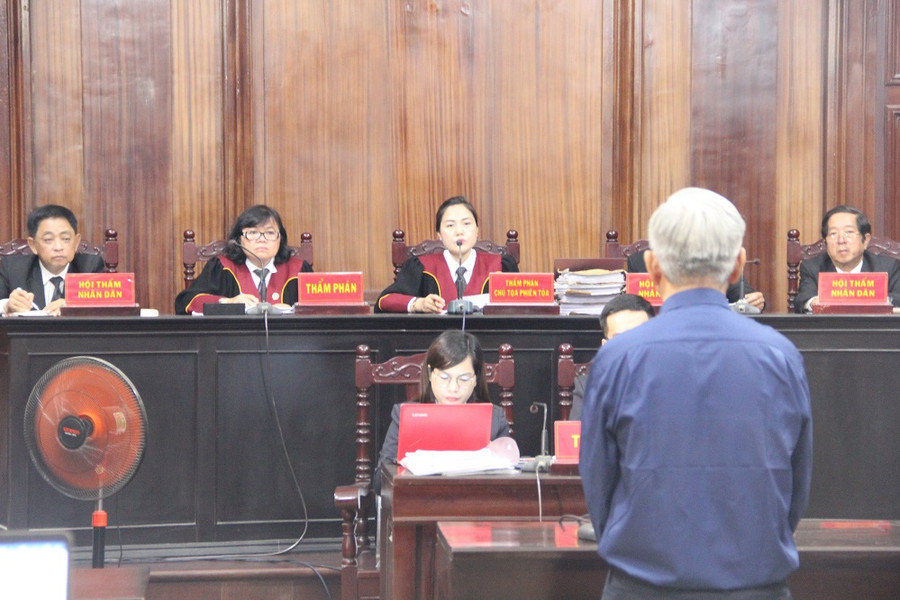 TP HCM: Các bị cáo khai nhận, lộ quá trình thâu tóm “đất vàng”