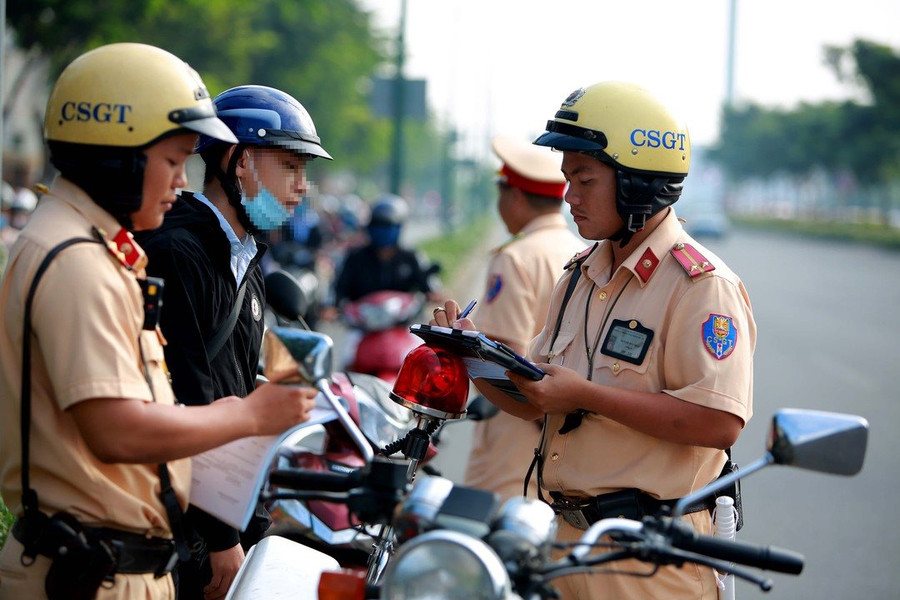 Triển khai cao điểm bảo đảm TTATGT Tết 2021 từ ngày 15/12