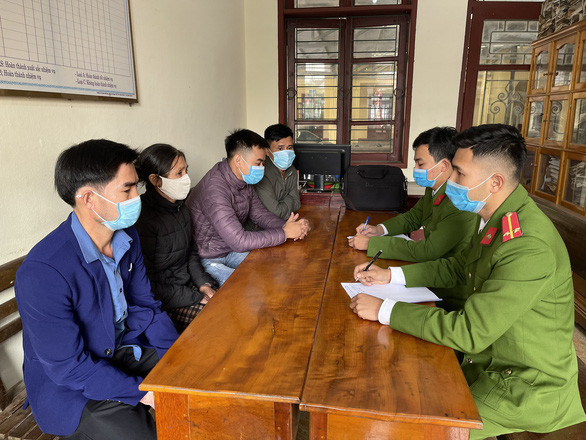 Xử lý hàng trăm trường hợp đốt pháo cấm trong đêm giao thừa