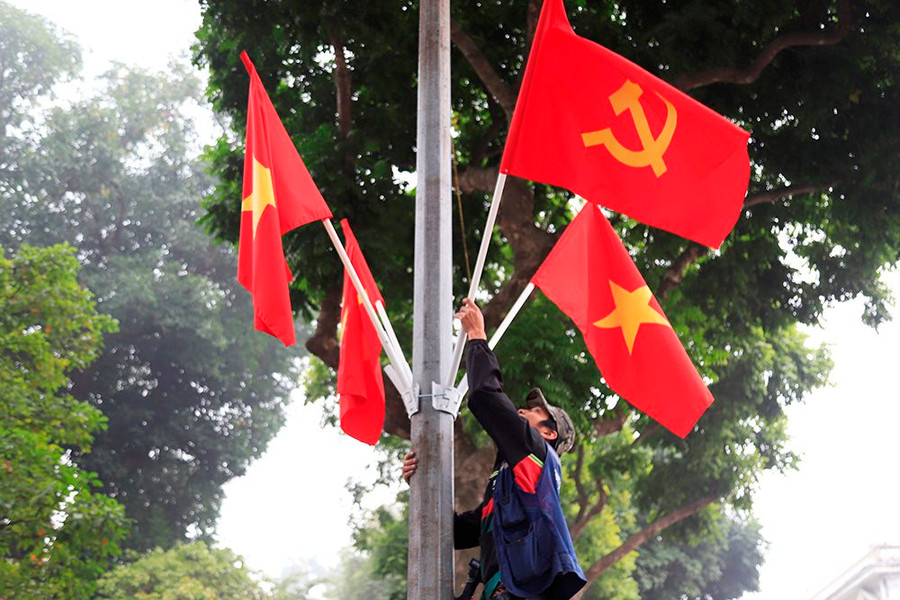 Hà Nội thông báo treo cờ Tổ quốc để chào mừng bầu cử đại biểu Quốc hội và đại biểu HĐND các cấp