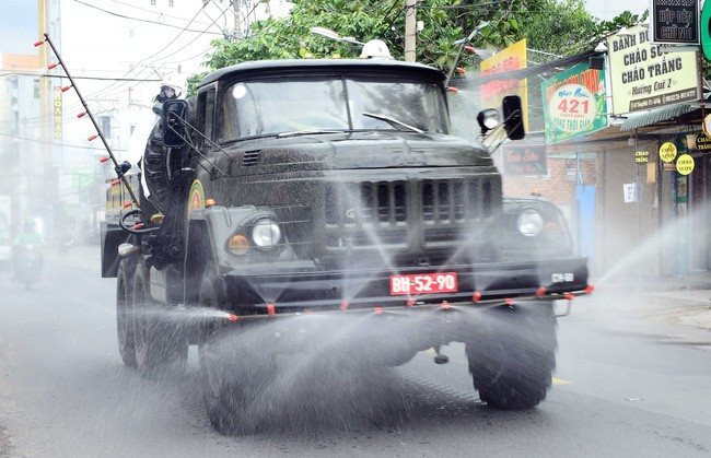 Từ hôm nay 23/7, phun khử khuẩn toàn TP Hồ Chí Minh