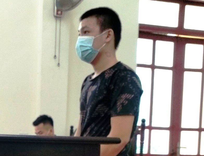 Gã trai hiếp dâm bé gái 14 tuổi lĩnh 6 năm tù