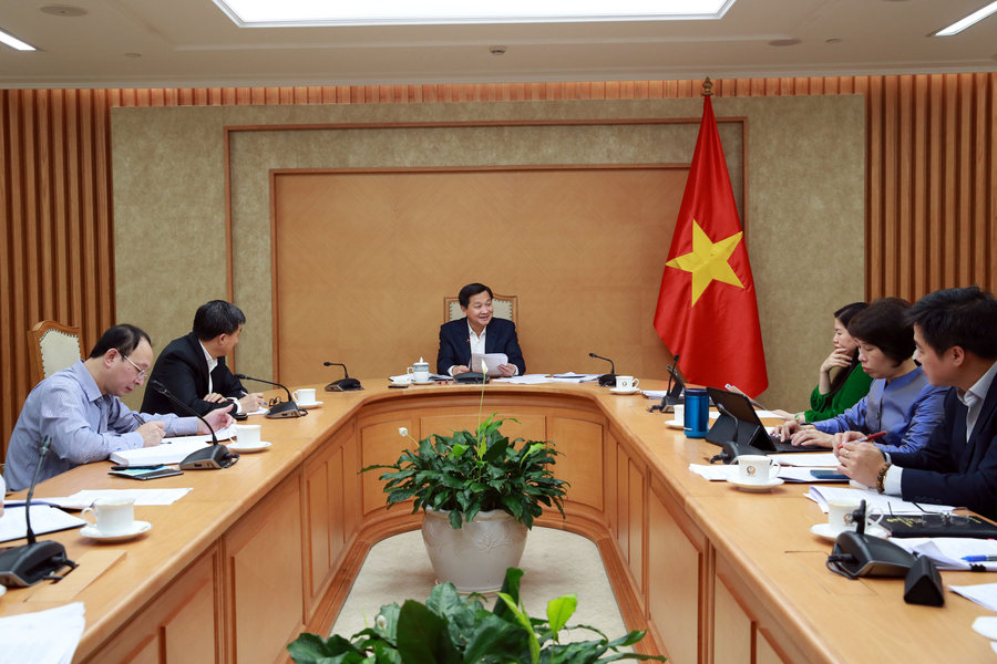 Bộ Y tế cần sớm ban hành Thông tư quy định về giá dịch vụ xét nghiệm COVID-19