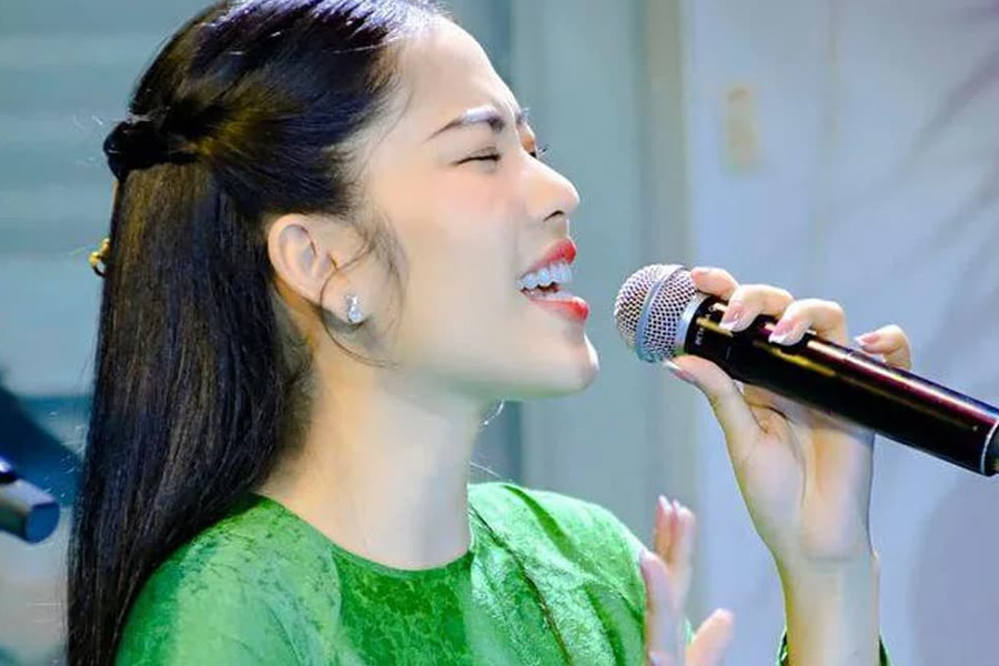 Nam Em bắt trend Tik Tok 'Ngọt ngào đến mấy cũng tan thành mây' với phong cách cực mới lạ