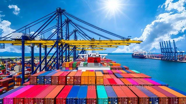 Xuất siêu 2,53 tỷ USD trong 4 tháng đầu năm