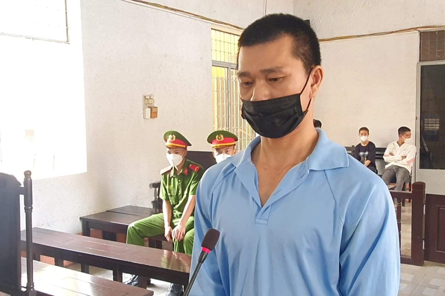 Đắk Lắk: Dùng cuốc bổ vào đầu vợ cũ, đối tượng lĩnh án hơn 9 năm tù