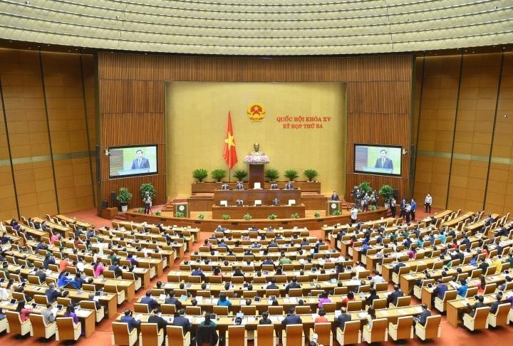 Dự kiến nâng lương cơ sở từ 1/7/2023