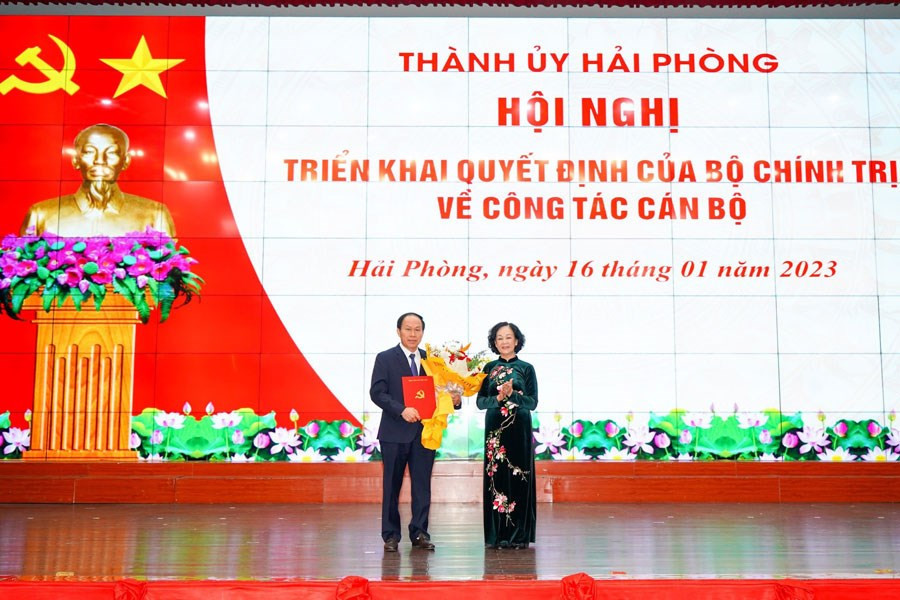 Phó Chủ tịch kiêm Tổng Thư ký Ủy ban Trung ương MTTQ Việt Nam làm Bí thư Thành ủy Hải Phòng