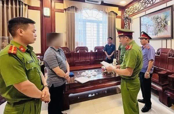 Bắt tạm giam Bí thư Huyện ủy Như Thanh