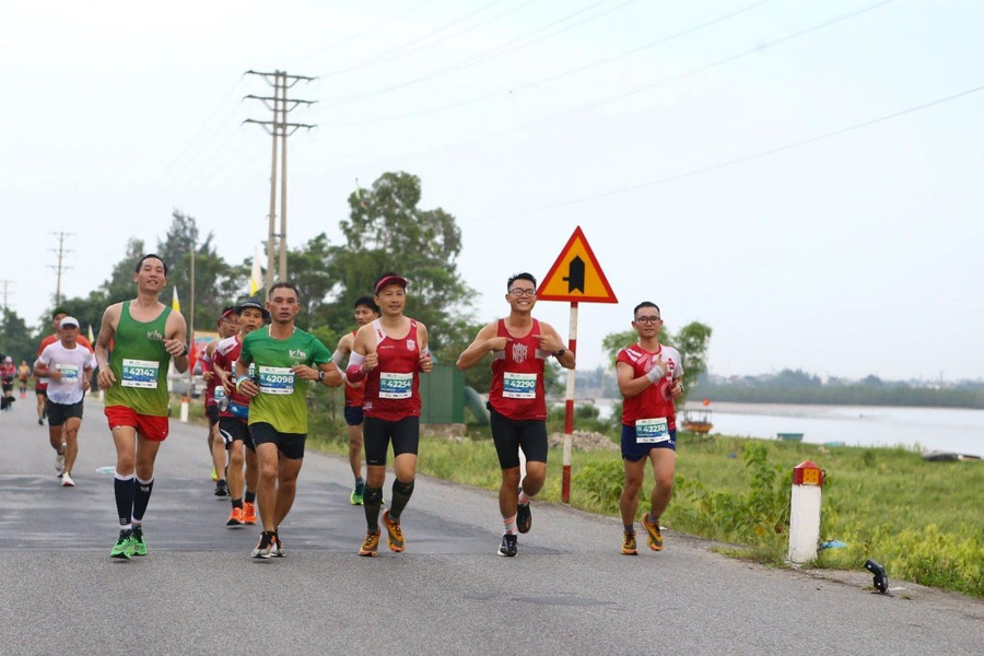 4.000 vận động viên tranh tài tại "Cùng Faith về miền Ví Giặm"