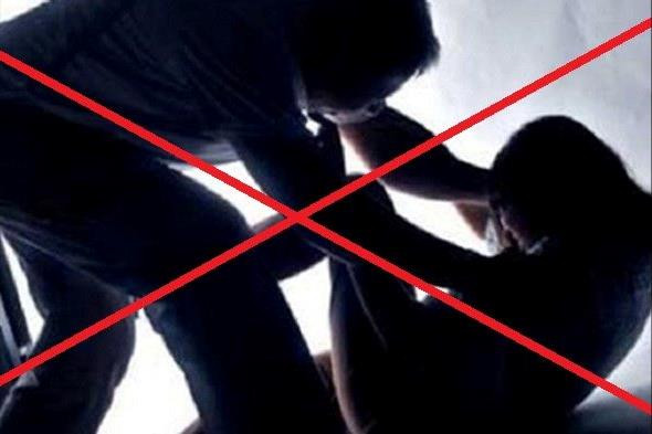Tạm đình chỉ bác sĩ bị tố xâm hại tình dục người nhà bệnh nhân