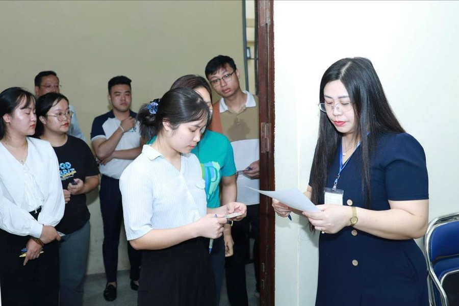 Đề xuất Chủ tịch Hà Nội được tuyển nhân tài không qua thi tuyển 
