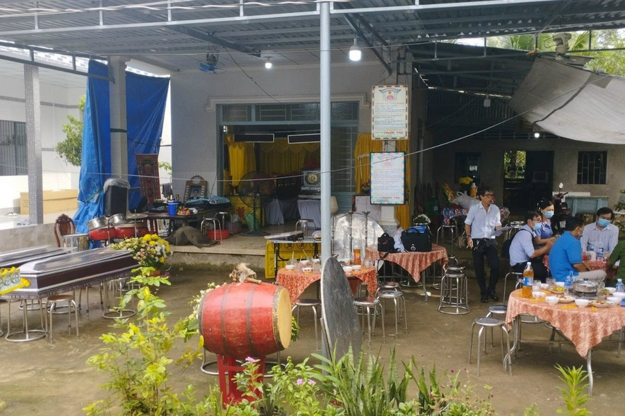 Tác giả của "ngộ độc sữa" là nghi phạm 14 tuổi