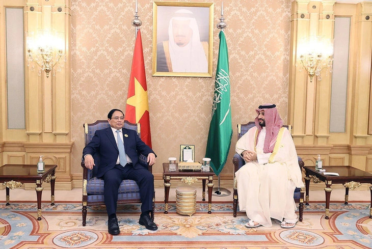 Đề nghị các quỹ đầu tư lớn của UAE tăng cường đầu tư vào Việt Nam