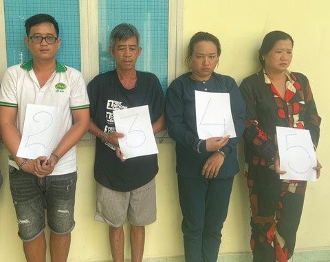 Bắt nhiều đối tượng chặn xe, gây sự lấy tiền bảo kê
