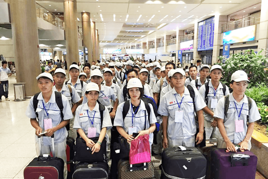 Gần 12.000 người đi lao động ở nước ngoài trong năm 2023