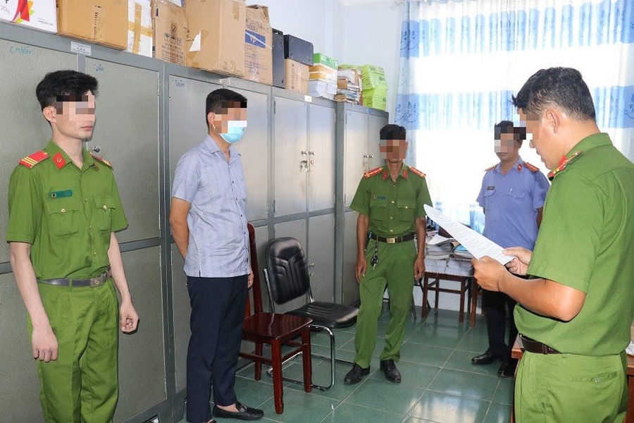 “Nổ” có khả năng xuất khẩu vàng, một giám đốc lừa chiếm đoạt gần 1.000 lượng vàng