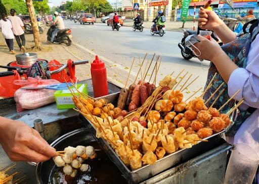 Bộ Y tế vào cuộc vụ ngộ độc thực phẩm ở Nha Trang