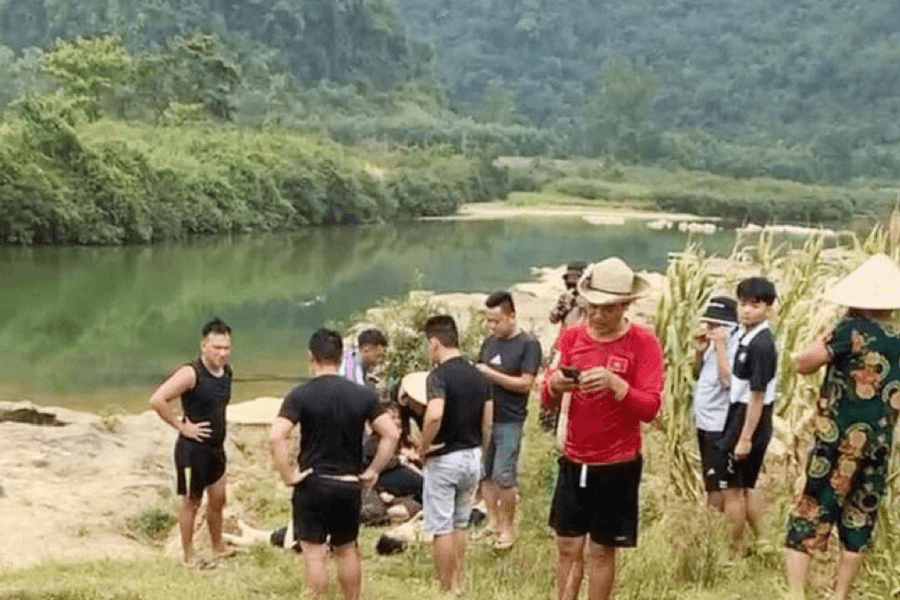 Tắm suối giữa trưa, 3 học sinh Quảng Bình đuối nước