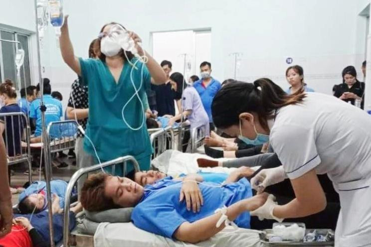 Đình chỉ bếp ăn tập thể khiến gần 100 công nhân ngộ độc ở Đồng Nai