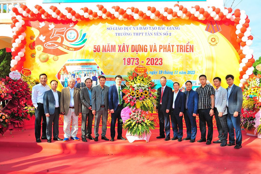 Xây dựng trường học đạt chuẩn quốc gia: Vạn sự khởi đầu nan