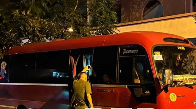 Bé 5 tuổi thiệt mạng do bị bỏ quên trên xe