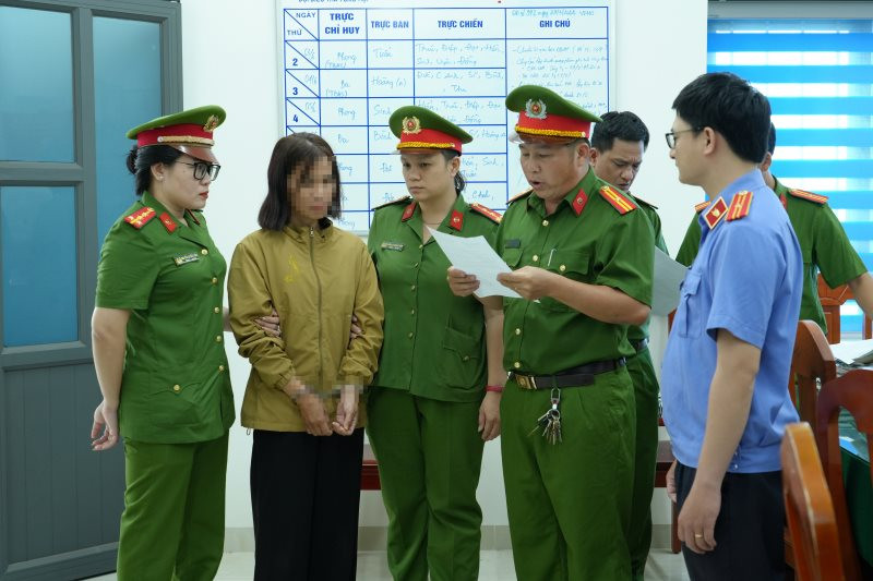 Bình Thuận: Khởi tố, bắt tạm giam 4 bị can trong vụ tra tấn, bắt giữ người để "trừ tà"