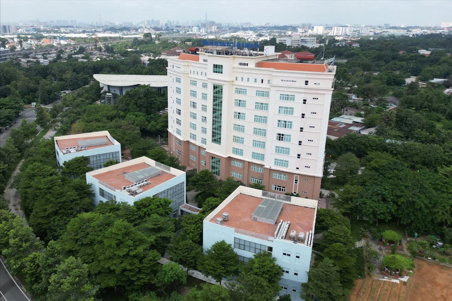 Đại học Quốc gia TP.HCM thuộc nhóm 40% đại học xuất sắc thế giới