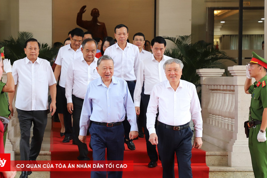 Chủ tịch nước Tô Lâm thăm, làm việc với hệ thống TAND