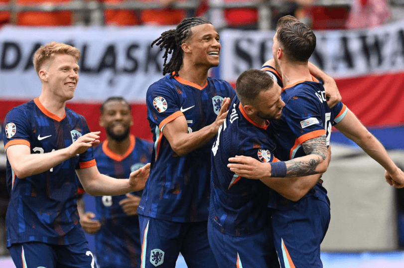 Kết quả Euro 2024: Cựu cầu thủ Man United giúp Hà Lan đánh bại Ba Lan với tỉ số 2-1