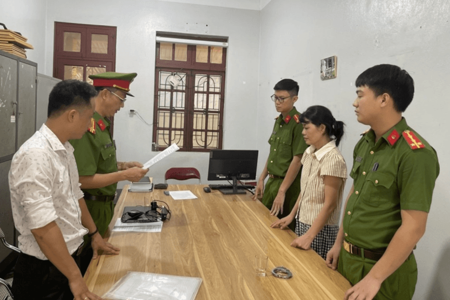 Khởi tố Hiệu trưởng trường mầm non vì khai khống hồ sơ