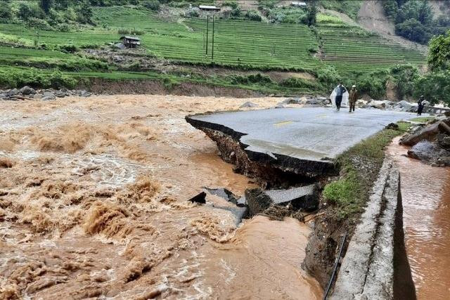 Khẩn cấp ứng phó với mưa lũ ở các tỉnh phía Bắc