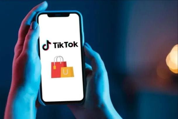 Apple cấp quyền cho đại lý tại Việt Nam bán iPhone trên TikTok Shop