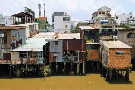 TP.HCM thí điểm hộ dân có nhà ven kênh bị di dời được thuê, mua nhà ở xã hội
