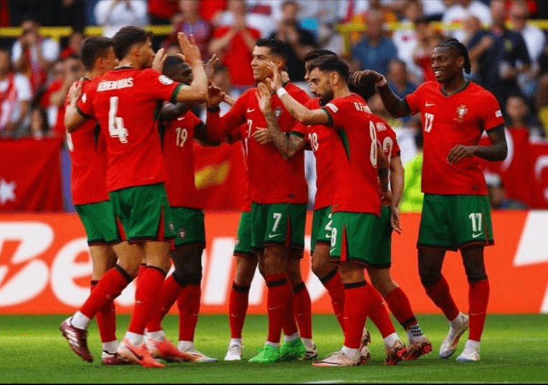 Euro 2024: "Vua kiến tạo" CR7 giúp Bồ Đào Nha chiến thắng cách biệt Thổ Nhĩ Kỳ