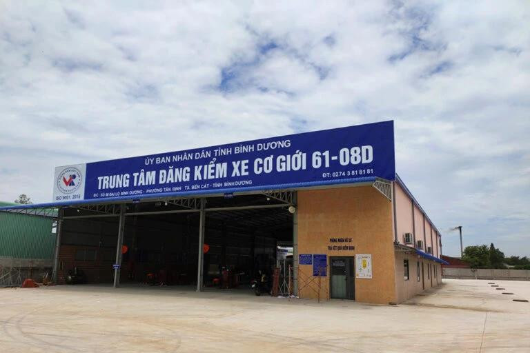 Truy tố 11 cán bộ, nhân viên trung tâm đăng kiểm tại Bình Dương