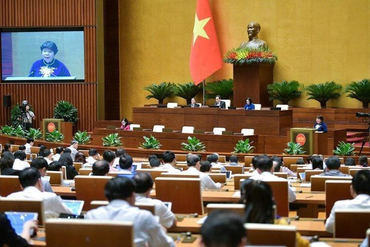 Đánh giá tác động việc tăng thêm 913.000 tỉ đồng khi tăng lương