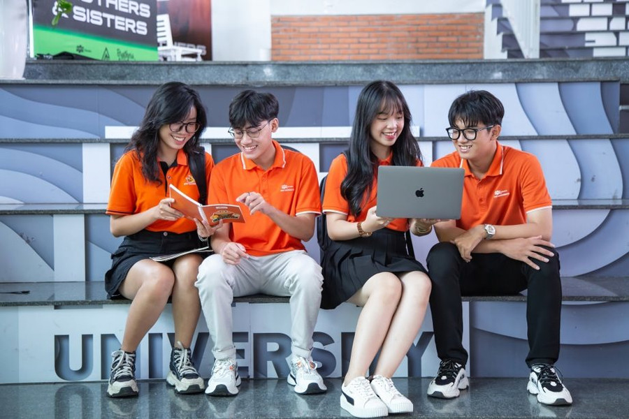 Đại học FPT triển khai nhiều suất học bổng chào đón tân sinh viên