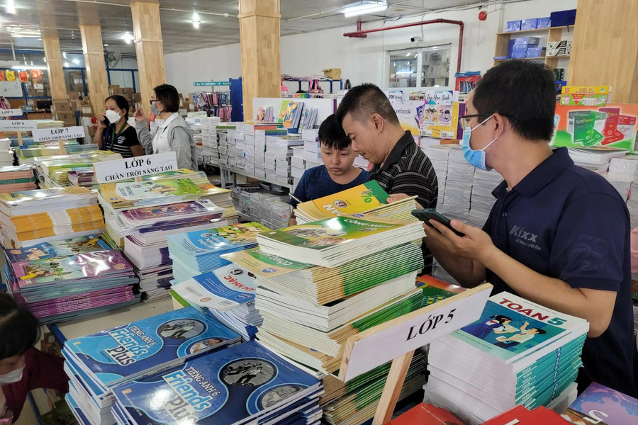 Thành phố Hồ Chí Minh hoàn thành việc chọn sách giáo khoa cho năm học mới