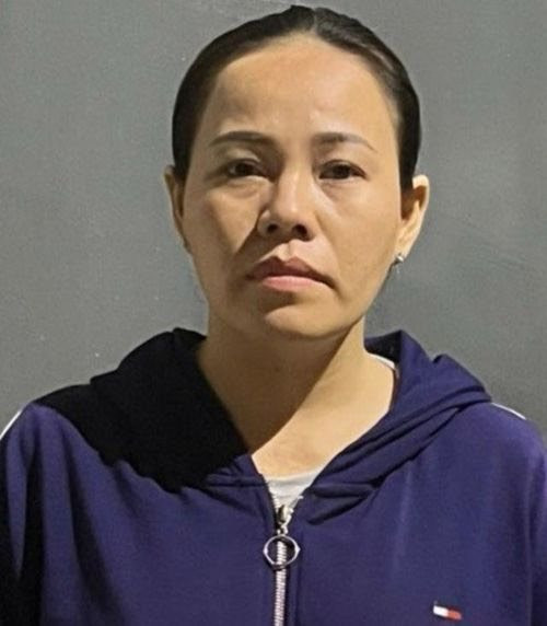Nghi vấn đầu độc khiến nhiều người thân bị can lìa đời
