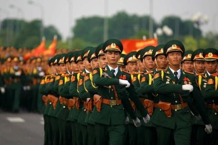 Khắc phục vướng mắc, bất cập về chế độ, chính sách đối với sĩ quan