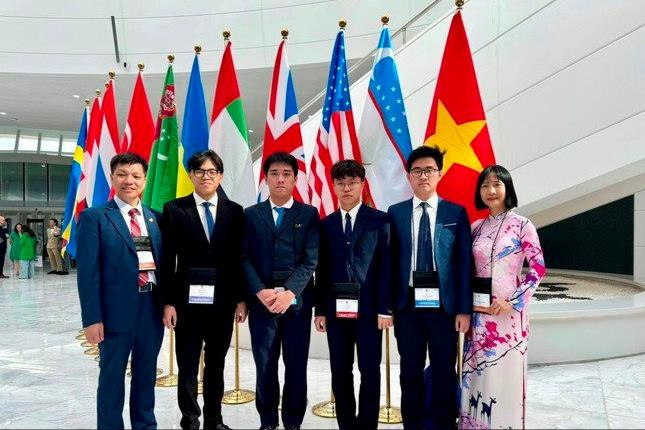 Việt Nam thắng lớn tại Olympic Sinh học Quốc tế 2024