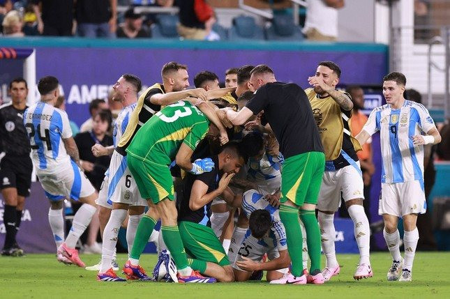 Argentina lần thứ 16 vô địch Copa America