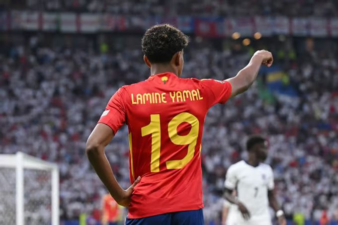 Lamine Yamal - Ngôi sao trẻ làm nên lịch sử tại EURO 2024