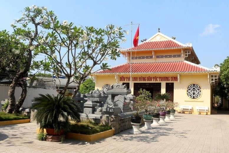 Lăng mộ và đền thờ Trương Định được xếp hạng di tích quốc gia đặc biệt