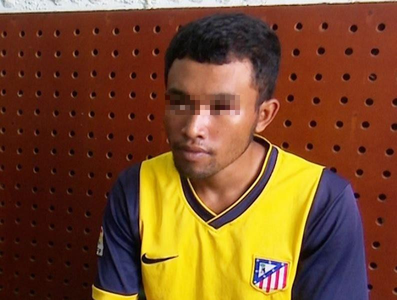 Đâm trưởng khóm nhập viện nghi gọi điện báo công an