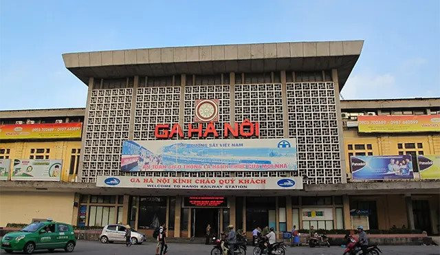 Sửa chữa, tôn tạo ba nhà ga kiến trúc Pháp