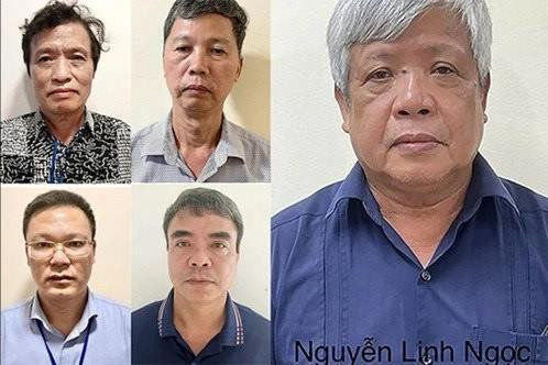 Khởi tố nguyên Thứ trưởng Bộ Tài nguyên và Môi trường cùng 6 bị can