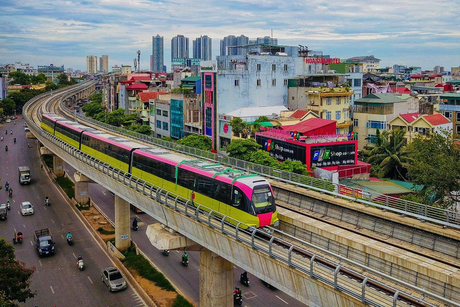 Đẩy nhanh tiến độ triển khai dự án đường sắt đô thị tại Hà Nội và TP.HCM