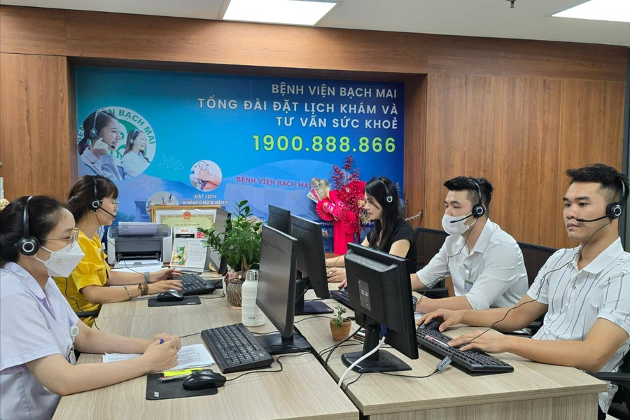 Bệnh viện Bạch Mai triển khai khám bệnh ngoài giờ hành chính từ 1/8